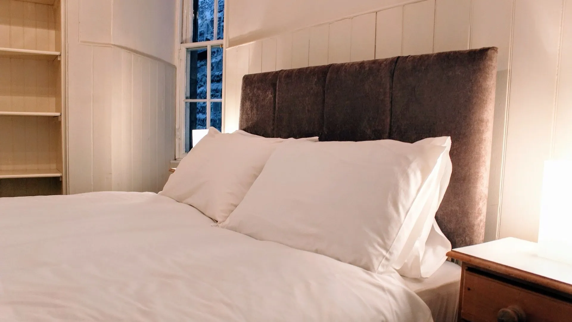 3 Bedroom Apartment On The Royal Mile 爱丁堡 0*,